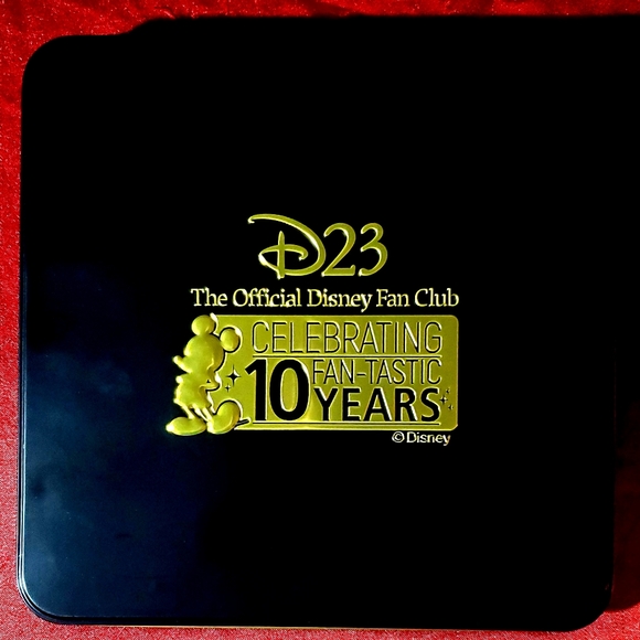 D23 DISNEY PIN COLLECTION 2020 - Picture 2 of 2